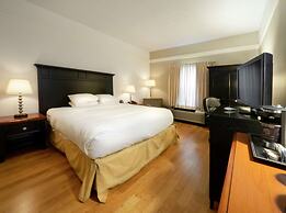 DoubleTree by Hilton Hotel Buffalo - Amherst