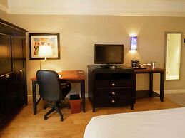 DoubleTree by Hilton Hotel Buffalo - Amherst