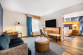 DoubleTree by Hilton Hotel Buffalo - Amherst
