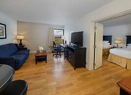 DoubleTree by Hilton Hotel Buffalo - Amherst