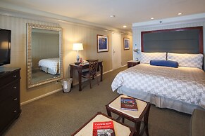 Monterey Bay Inn