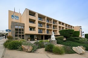 Monterey Bay Inn