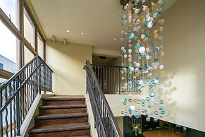 Monterey Bay Inn