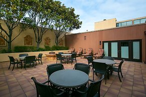 Monterey Bay Inn