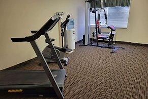 AmericInn by Wyndham Cedar Rapids North