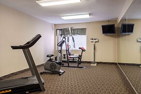 AmericInn by Wyndham Cedar Rapids North