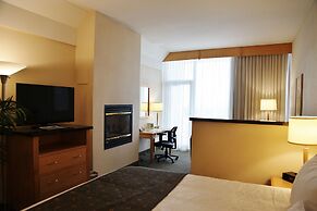 Best Western Plus Kelowna Hotel & Suites
