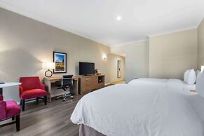Best Western Plus Kelowna Hotel & Suites