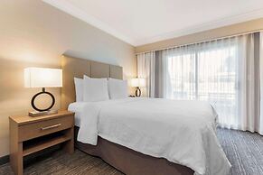 Best Western Plus Kelowna Hotel & Suites