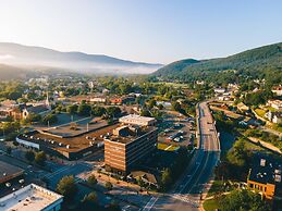 Hotel Downstreet, an Ascend Collection Hotel