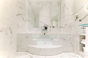 Excelsior Hotel Ernst am Dom