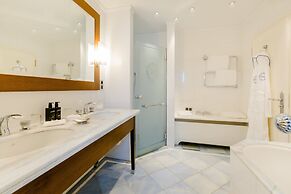 Excelsior Hotel Ernst am Dom