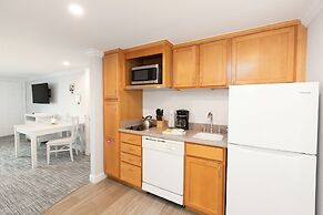 InnSeason Resorts HarborWalk