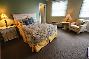 InnSeason Resorts HarborWalk