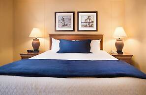 The Landing Hotel & Restaurant