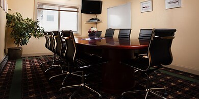 The Landing Hotel & Restaurant