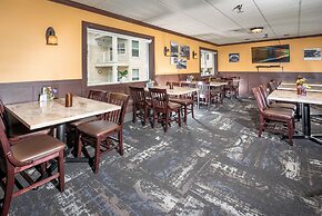 The Landing Hotel & Restaurant