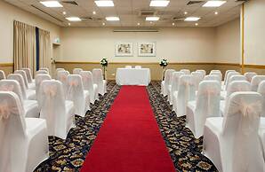 Holiday Inn Leeds Wakefield M1 Jct.40 by IHG