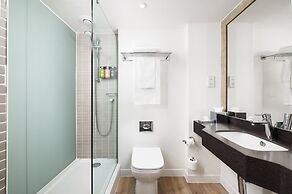 Holiday Inn Leeds Wakefield M1 Jct.40 by IHG
