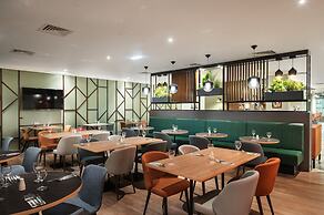 Holiday Inn Leeds Wakefield M1 Jct.40 by IHG