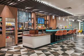 Holiday Inn Leeds Wakefield M1 Jct.40 by IHG
