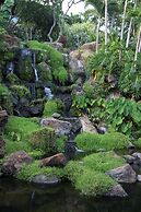 Four Seasons Resort Lanai