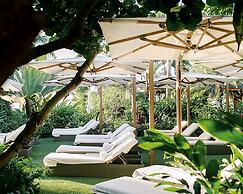 Four Seasons Resort Lanai