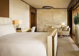 Four Seasons Resort Lanai