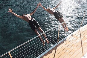 Four Seasons Resort Lanai