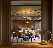 Four Seasons Resort Lanai