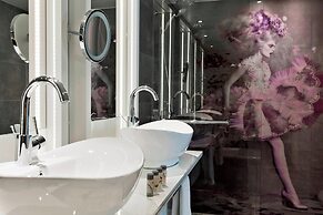 Renaissance®  Vienna Schönbrunn Hotel