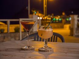 Golden Mar Menuda