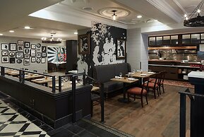 Kimpton Hotel Vintage Portland by IHG