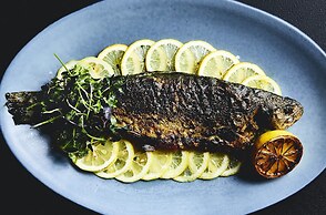 Kimpton Hotel Vintage Portland by IHG