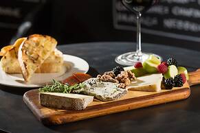 Kimpton Hotel Vintage Portland by IHG