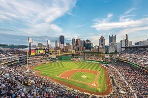 Omni William Penn Hotel