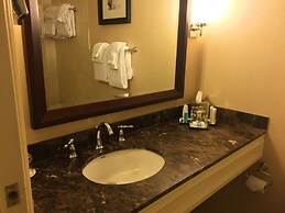 Omni William Penn Hotel