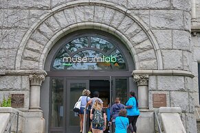 Omni William Penn Hotel