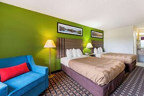 Quality Inn Huron