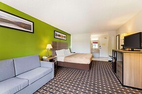 Quality Inn Huron