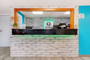 Quality Inn Huron