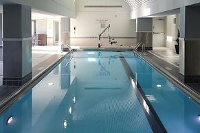 Courtyard by Marriott Chicago Downtown River North