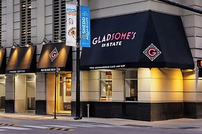 Courtyard by Marriott Chicago Downtown River North