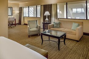 Crowne Plaza St. Louis Airport by IHG