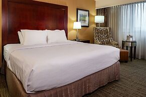 Crowne Plaza St. Louis Airport by IHG