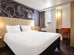 ibis Saint-Denis Stade Ouest