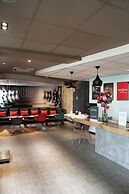 ibis Saint-Denis Stade Ouest