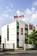 ibis Saint-Denis Stade Ouest