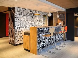 ibis Saint-Denis Stade Ouest