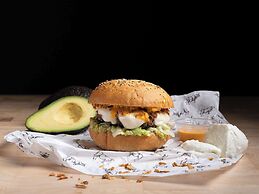 ibis Saint-Denis Stade Ouest